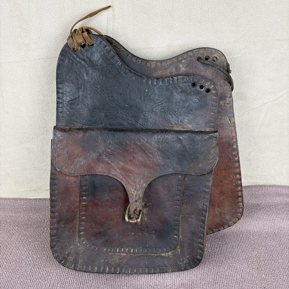 Antique 1900 - 1915 Navajo Native Western‎ Leather Saddle Bags Handmade - Picture 5 of 11